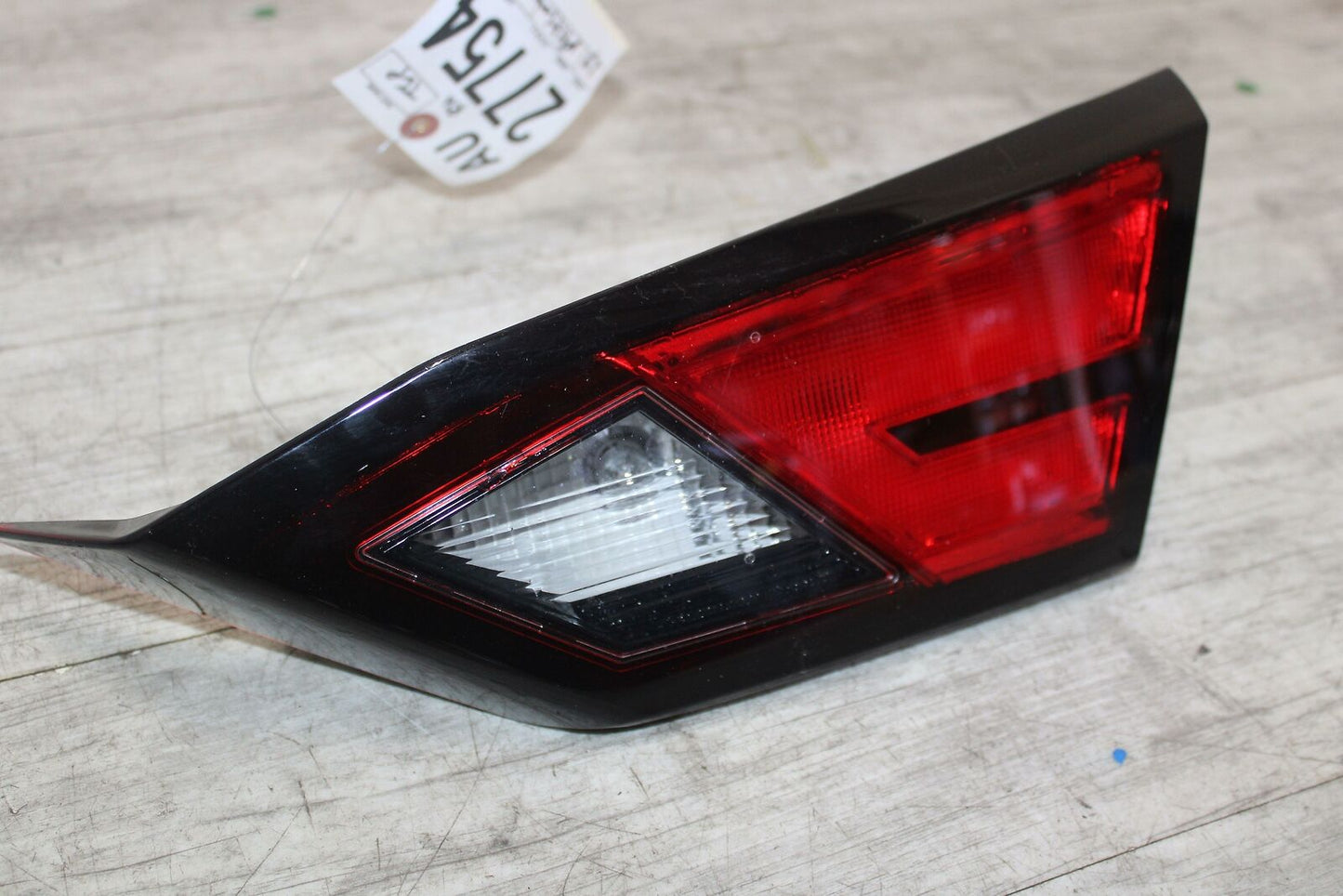 Tail Light Assembly NISSAN ALTIMA Right 19 20