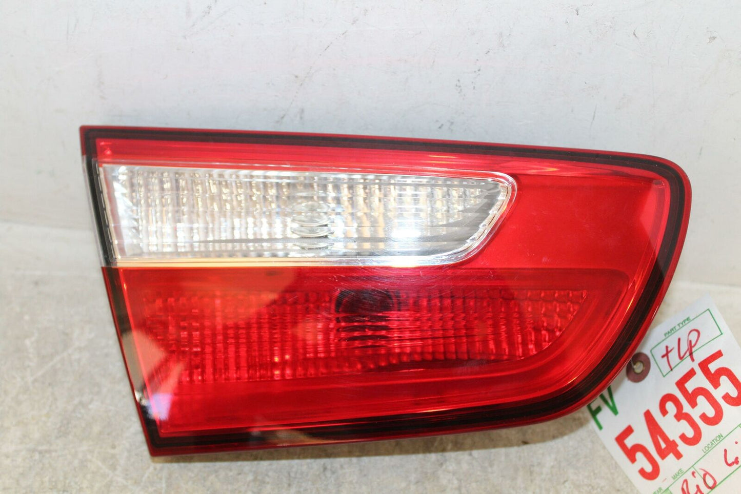 Tail Light Assembly KIA RIO Left 12 13 14 15 16 17