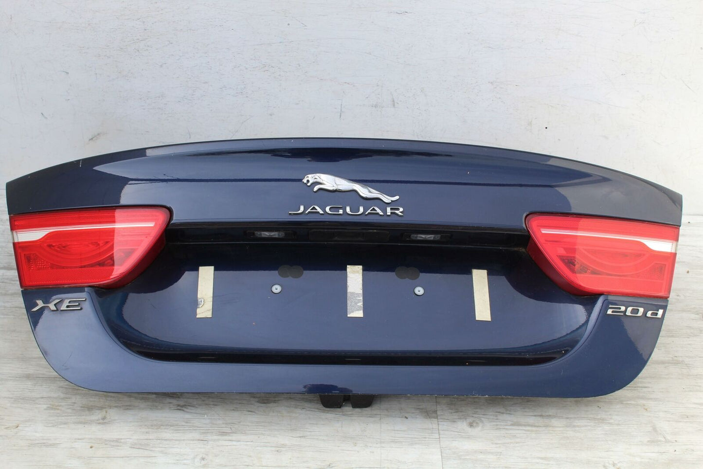 Trunk/decklid/hatch/tailgate JAGUAR XE 17 18 19