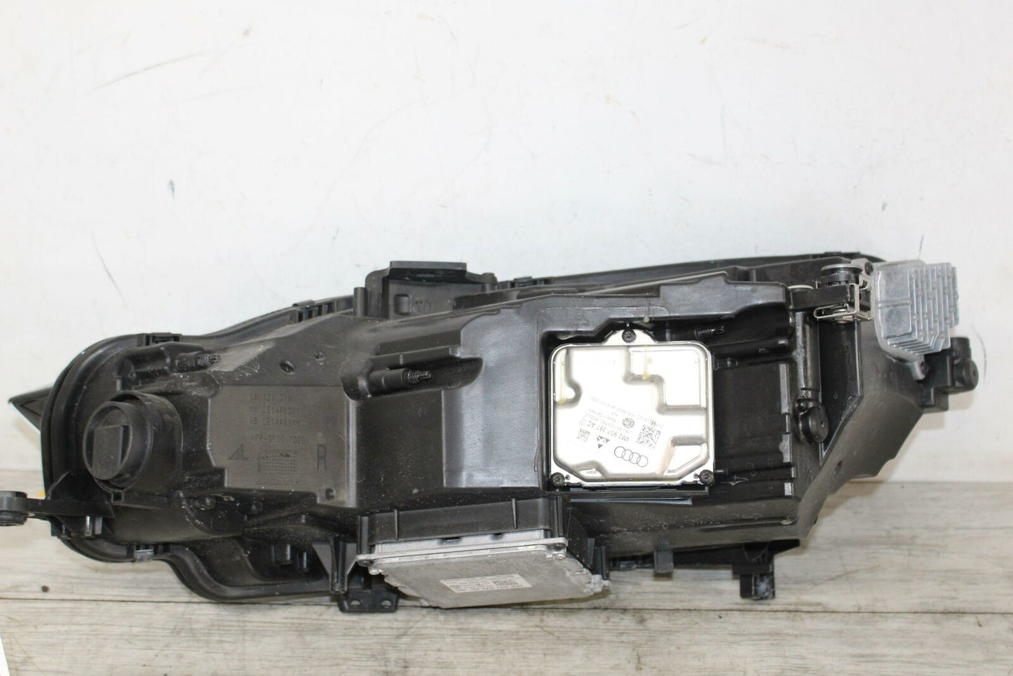 Headlamp Assembly AUDI S5 Right 18 19