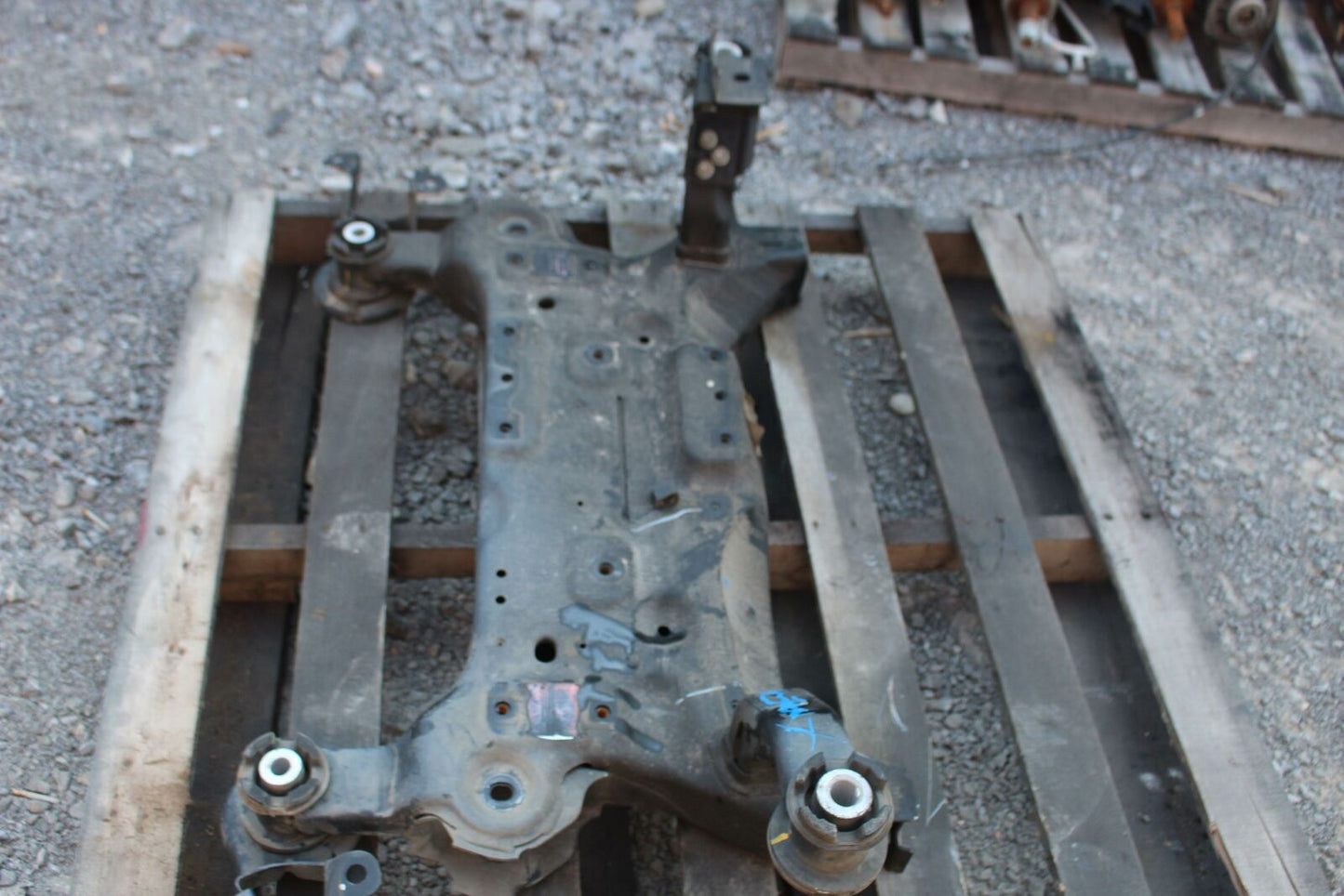 Undercarriage Crossmember VW ROUTAN 09 10 11 12 13 14