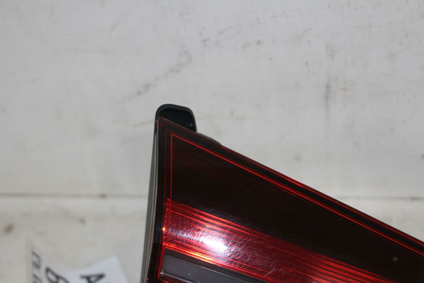 Tail Light Assembly VW PASSAT Left 16 17 18 19