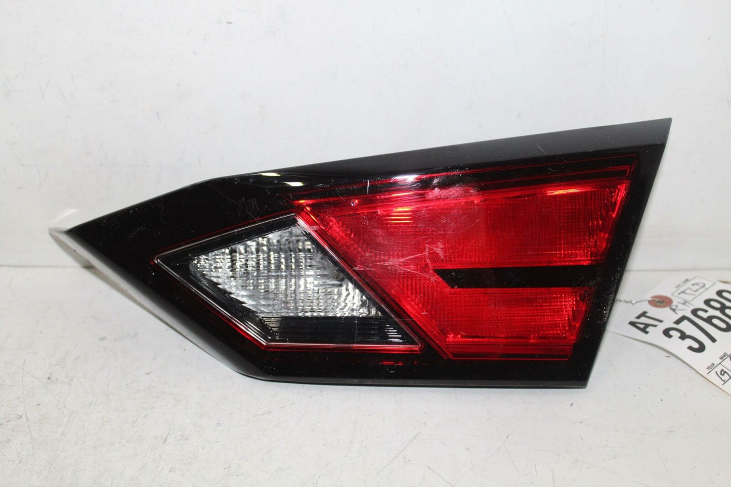 Tail Light Assembly NISSAN ALTIMA Right 19 20