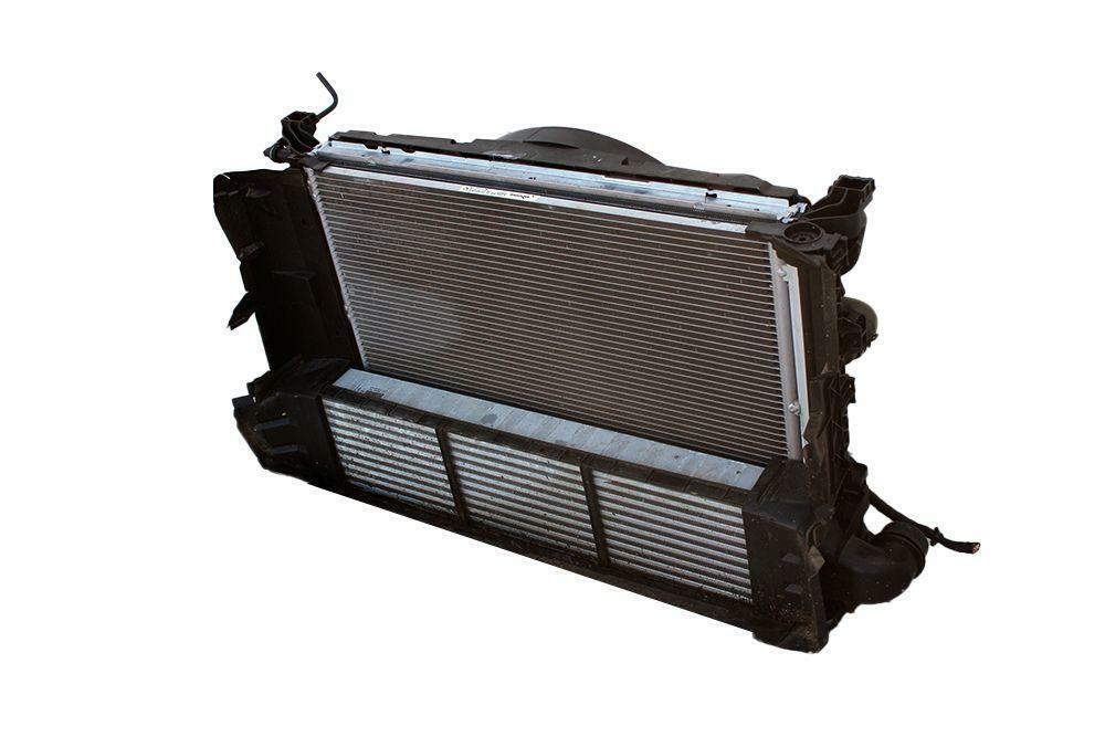 Radiator INFINITI QX30 17