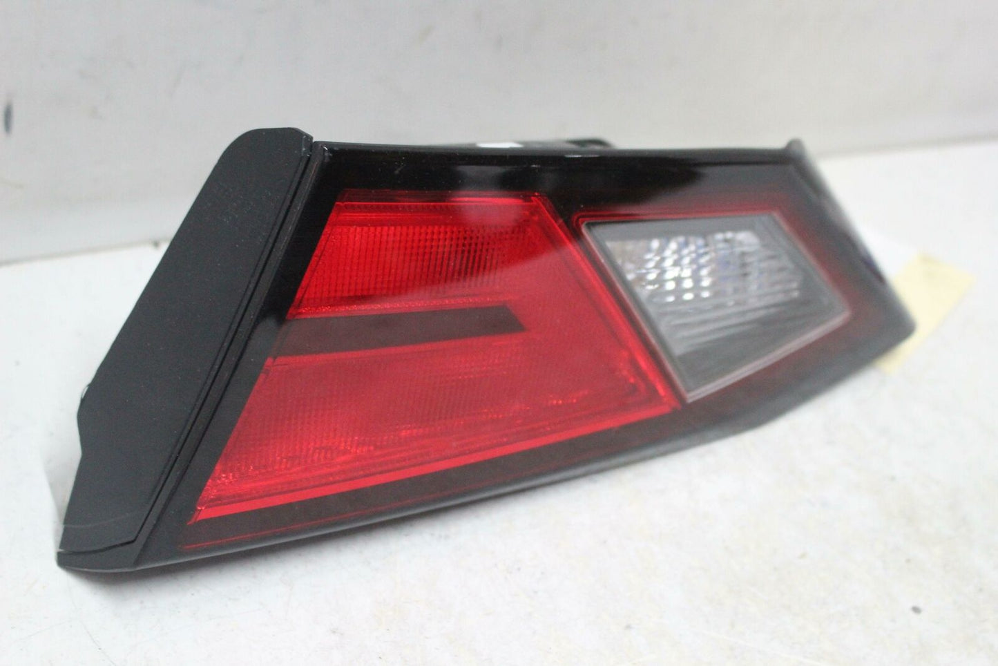 Tail Light Assembly NISSAN ALTIMA Right 19 20