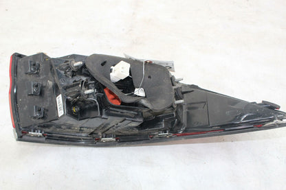 Tail Light Assembly KIA CADENZA Right 17 18 19