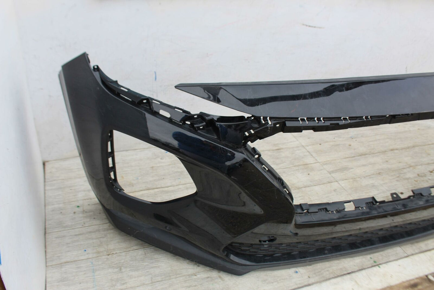 Front Bumper Assy. HYUNDAI SANTA FE 20