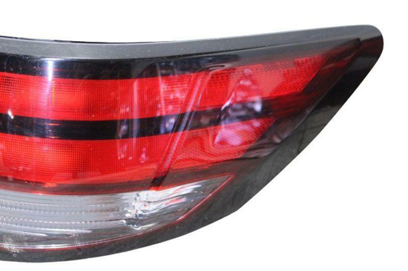 Tail Light Assembly NISSAN SENTRA Right 20