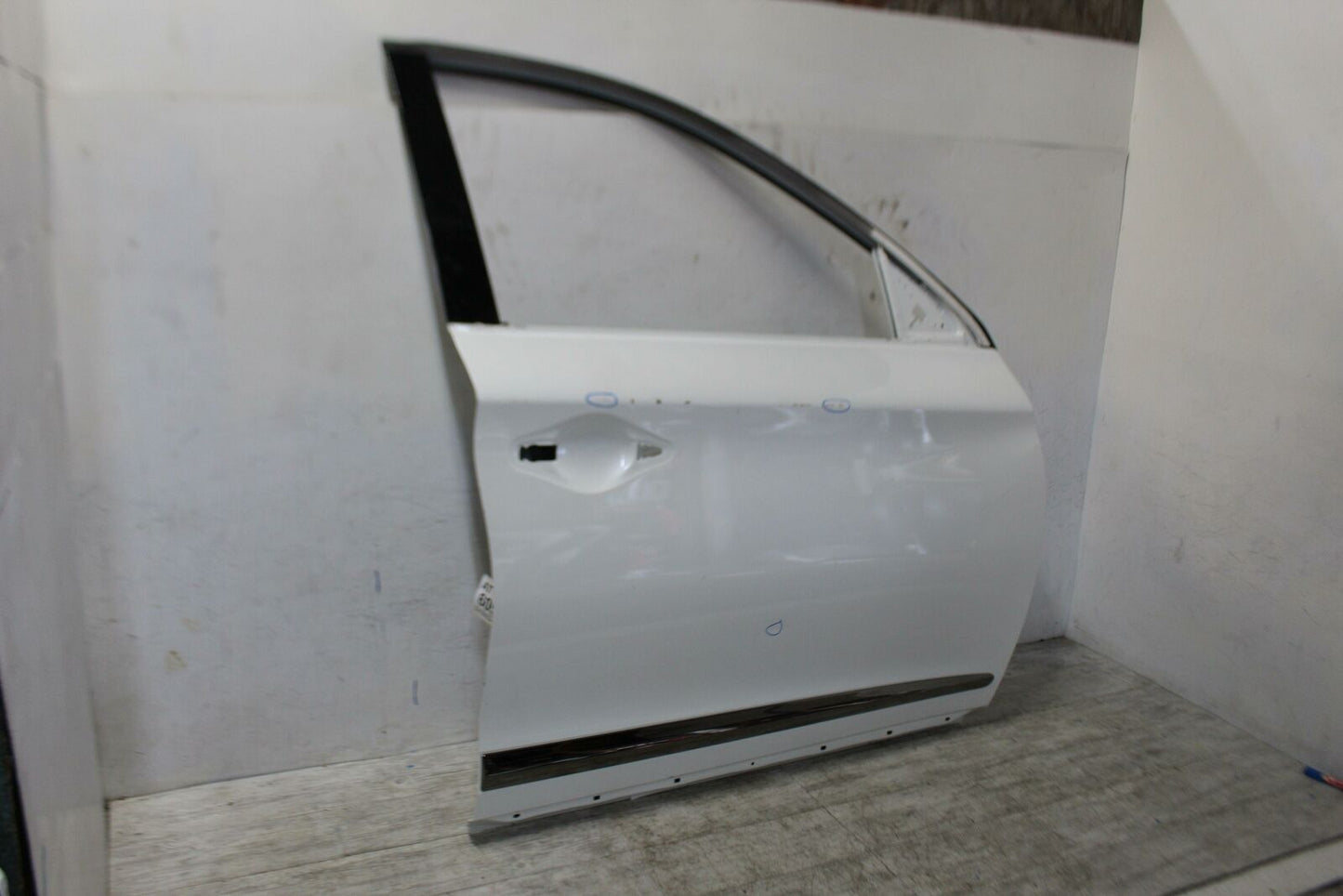 Front Door INFINITI QX60 Right 20