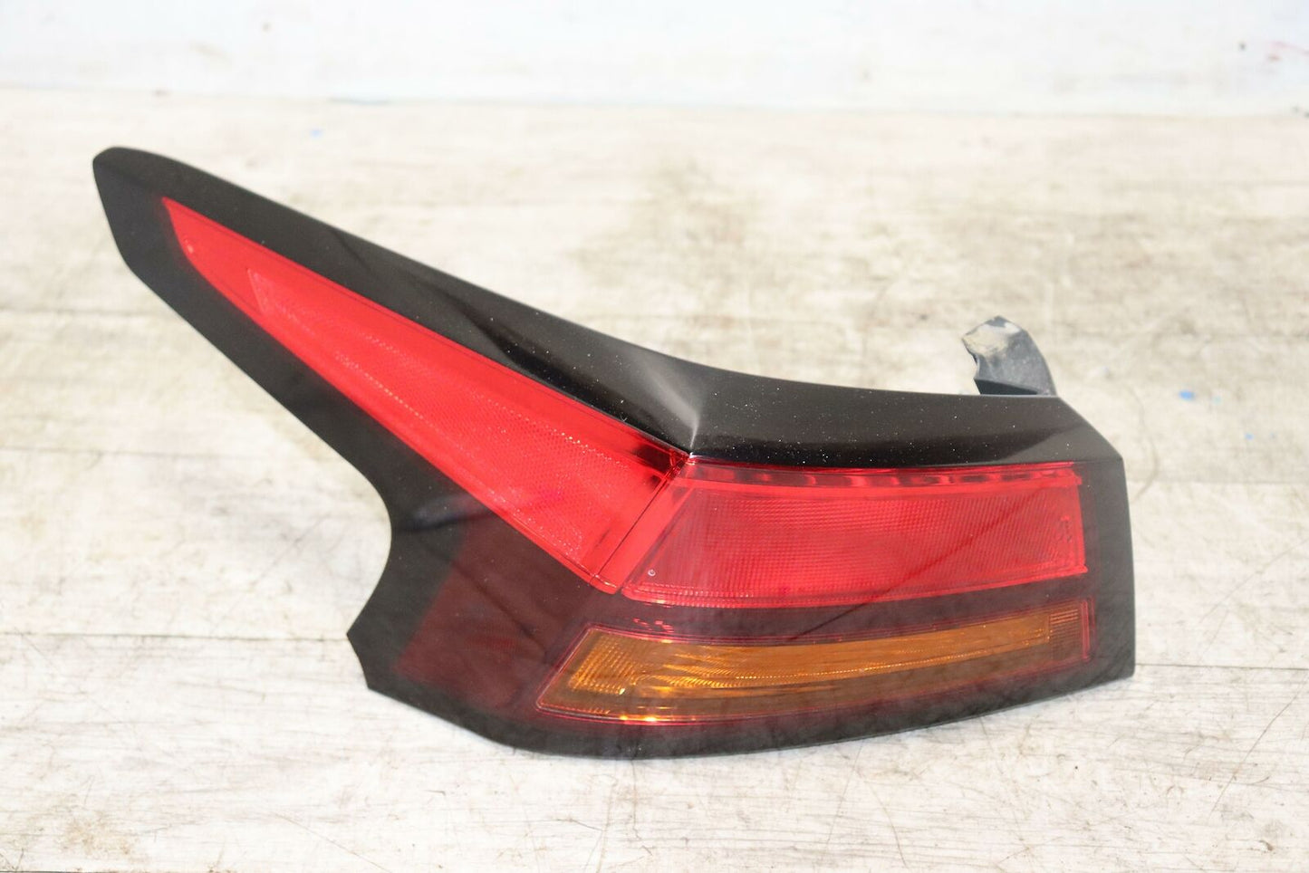 Tail Light Assembly NISSAN ALTIMA Left 19 20