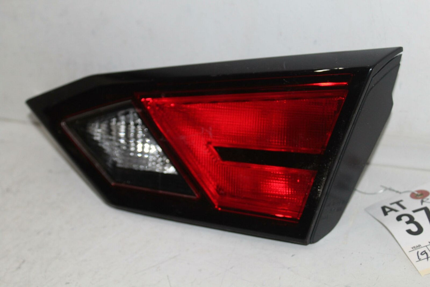 Tail Light Assembly NISSAN ALTIMA Right 19 20