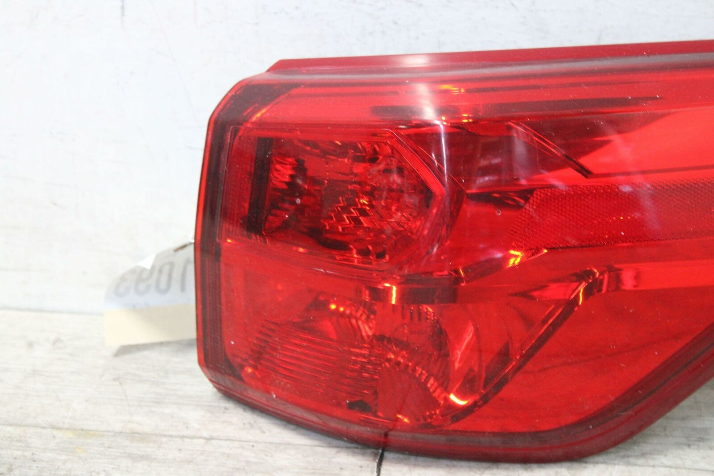 Tail Light Assembly NISSAN PATHFINDER Right 17 18 19 20