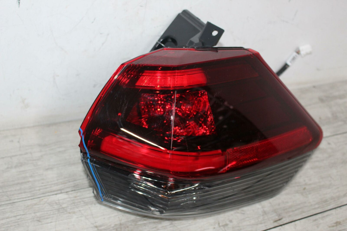 Tail Light Assembly ROGUE EXCEPT SPORT Right 17 18 19 20