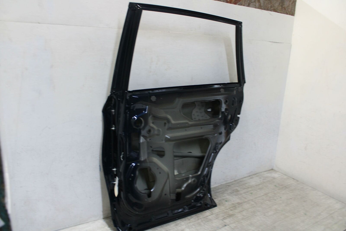 Rear Door INFINITI QX60 Right 20