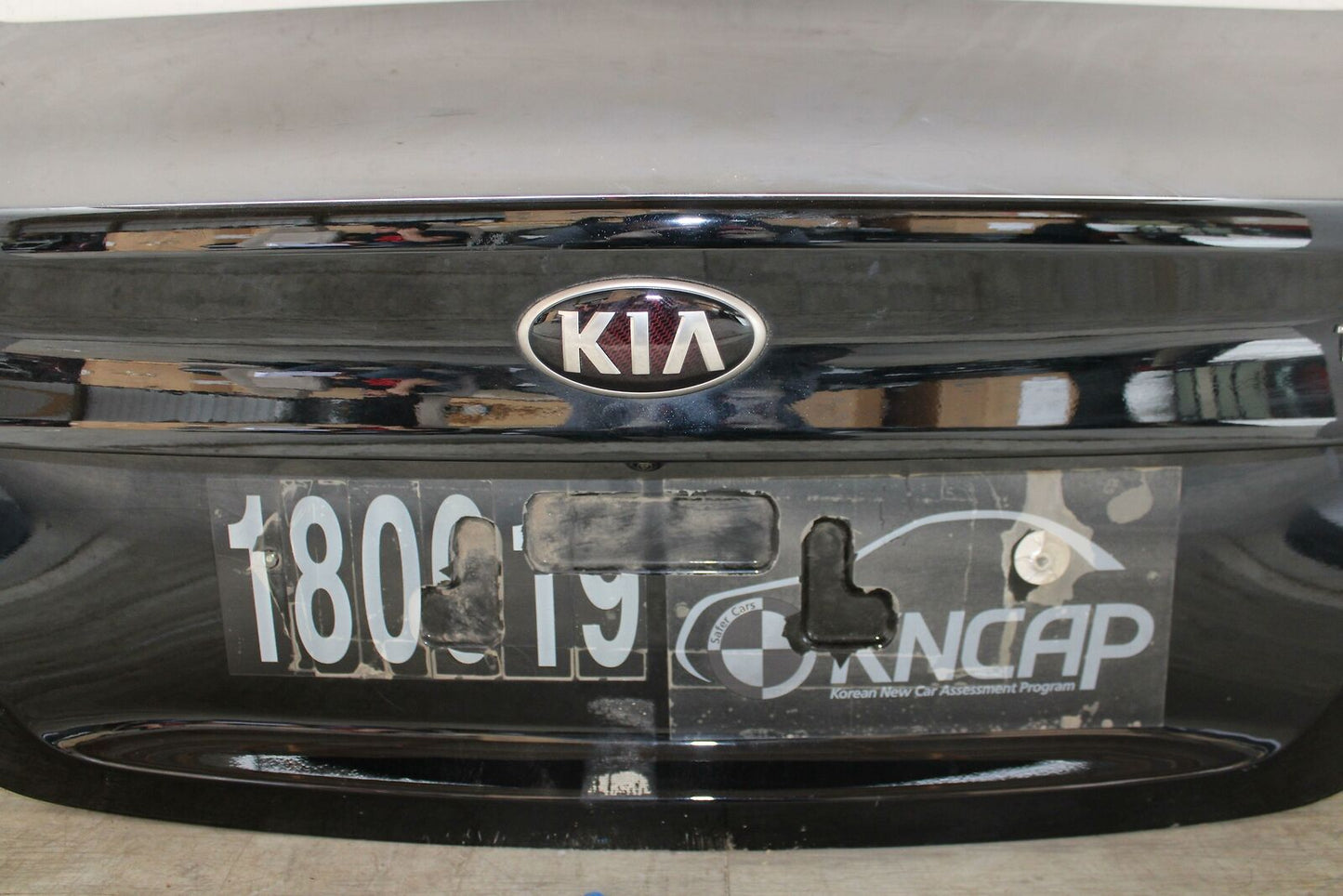 Trunk/decklid/hatch/tailgate KIA K900 19 20