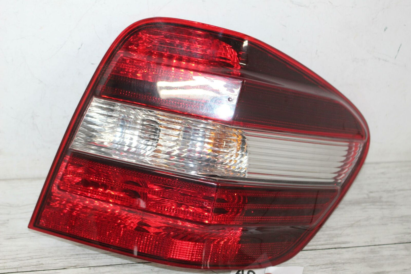 Tail Light Assembly MERCEDES ML SERIES Right 09 10 11
