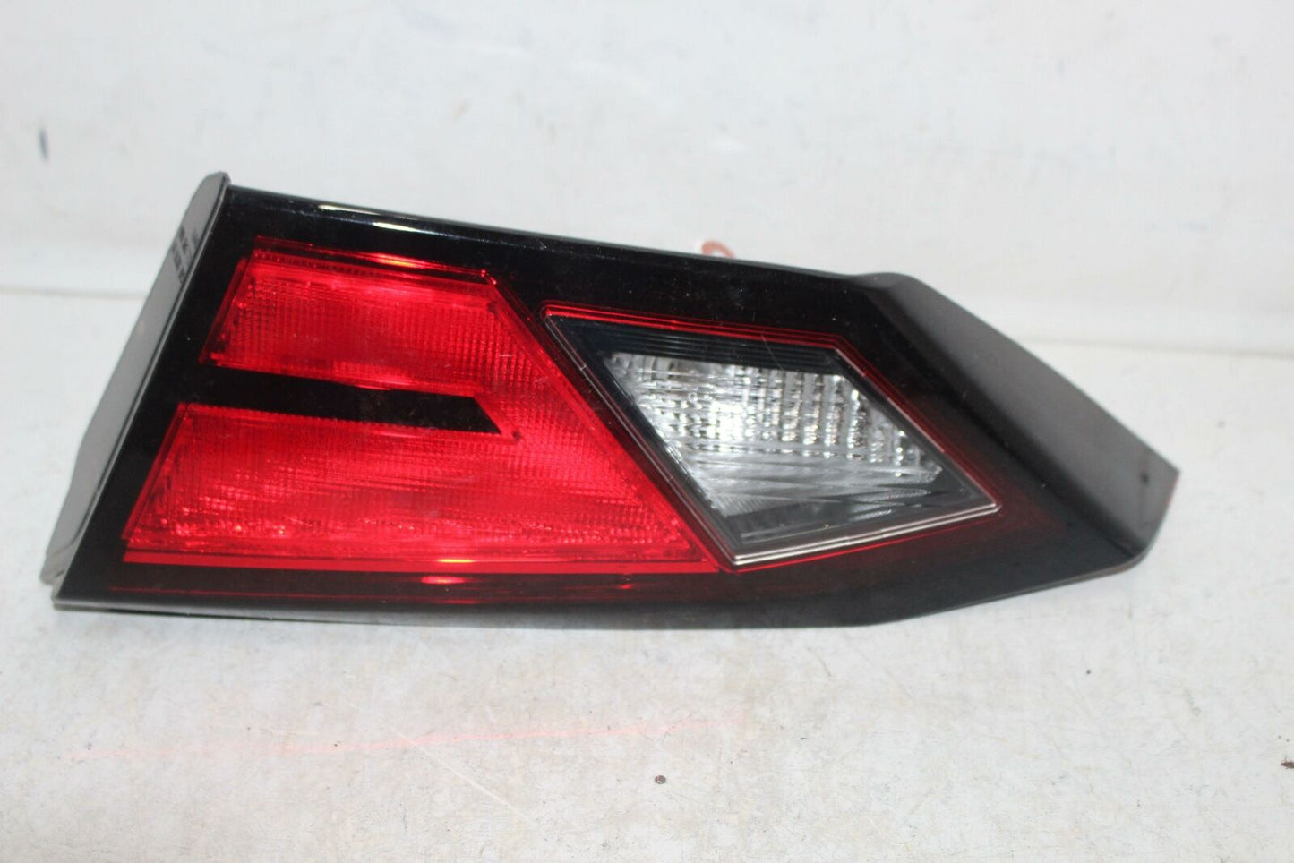 Tail Light Assembly NISSAN ALTIMA Right 19 20