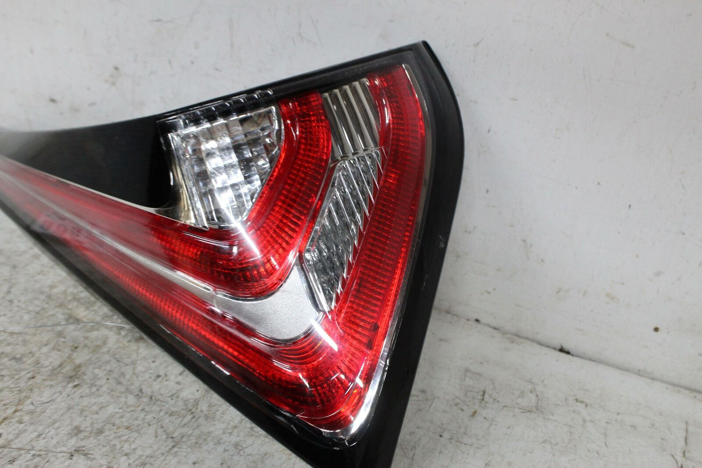 Tail Light Assembly NISSAN MURANO Right 15 16 17 18