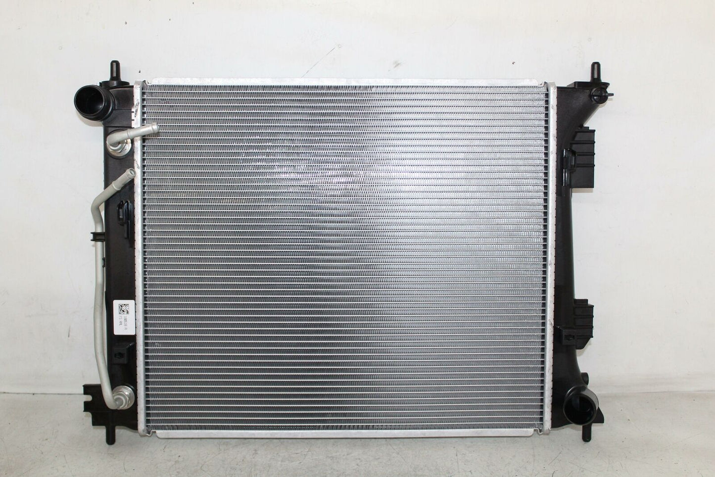 Radiator HYUNDAI VELOSTER 13 14 15 16 17