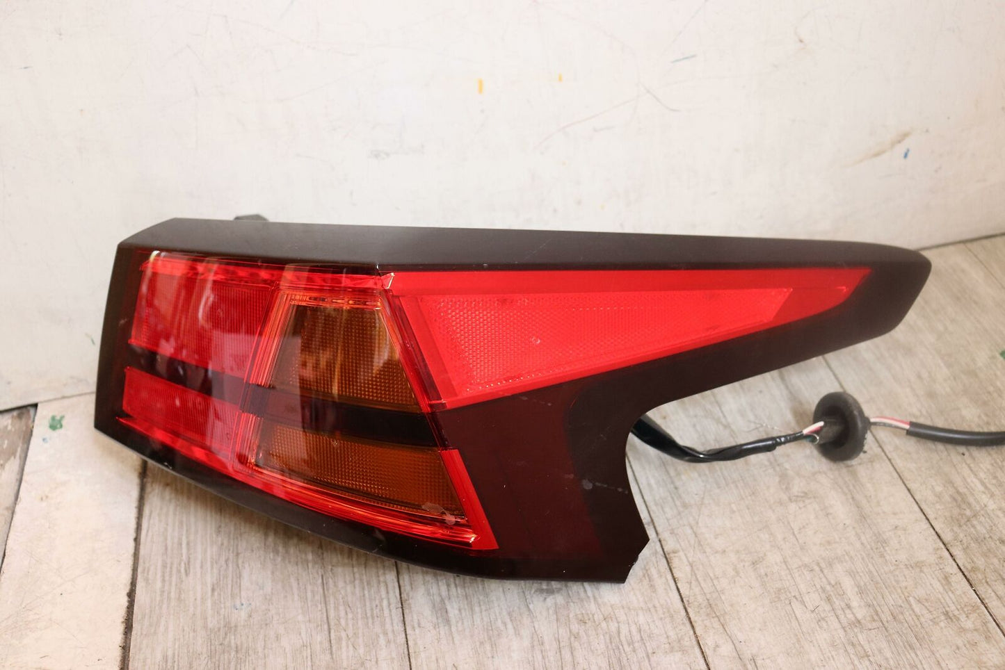 Tail Light Assembly NISSAN ALTIMA Right 18