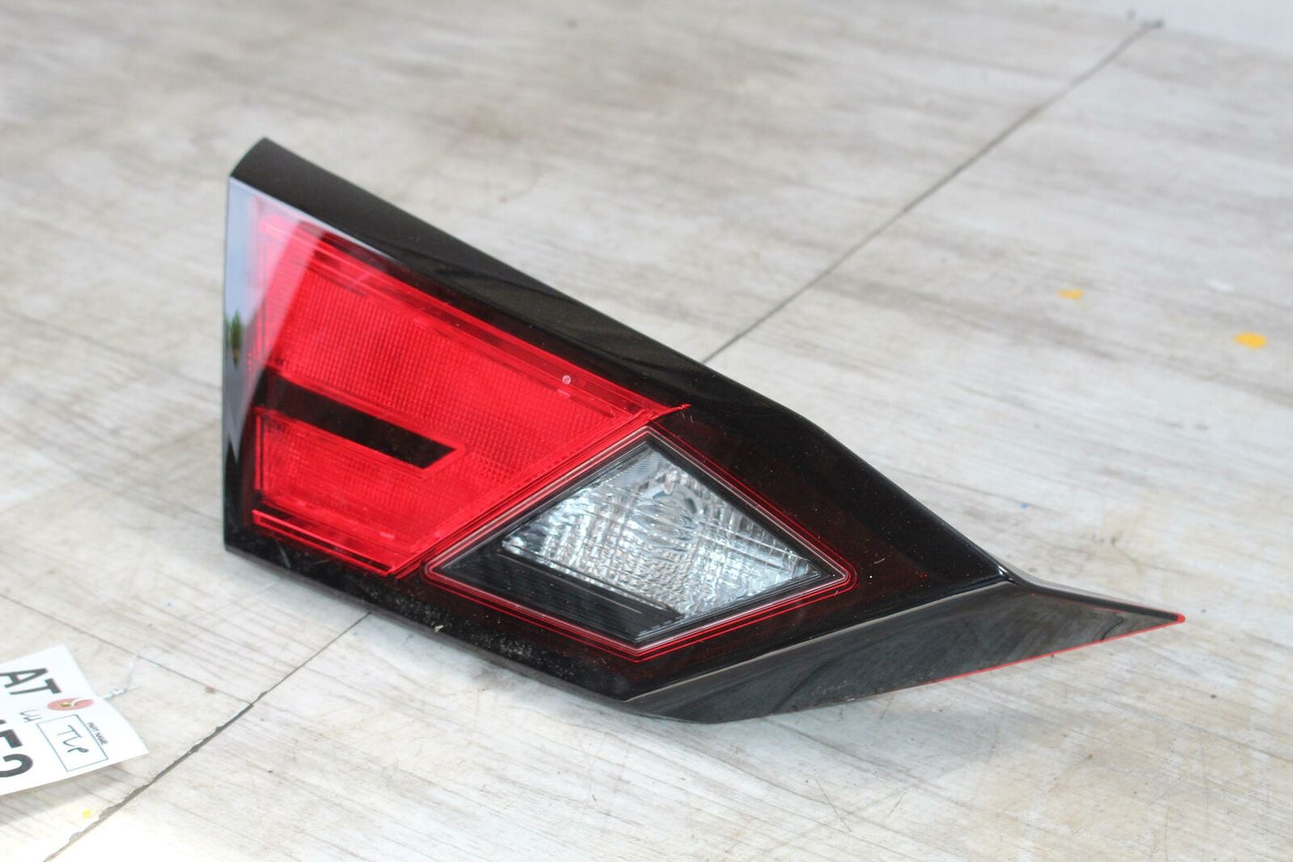 Tail Light Assembly NISSAN ALTIMA Left 19 20