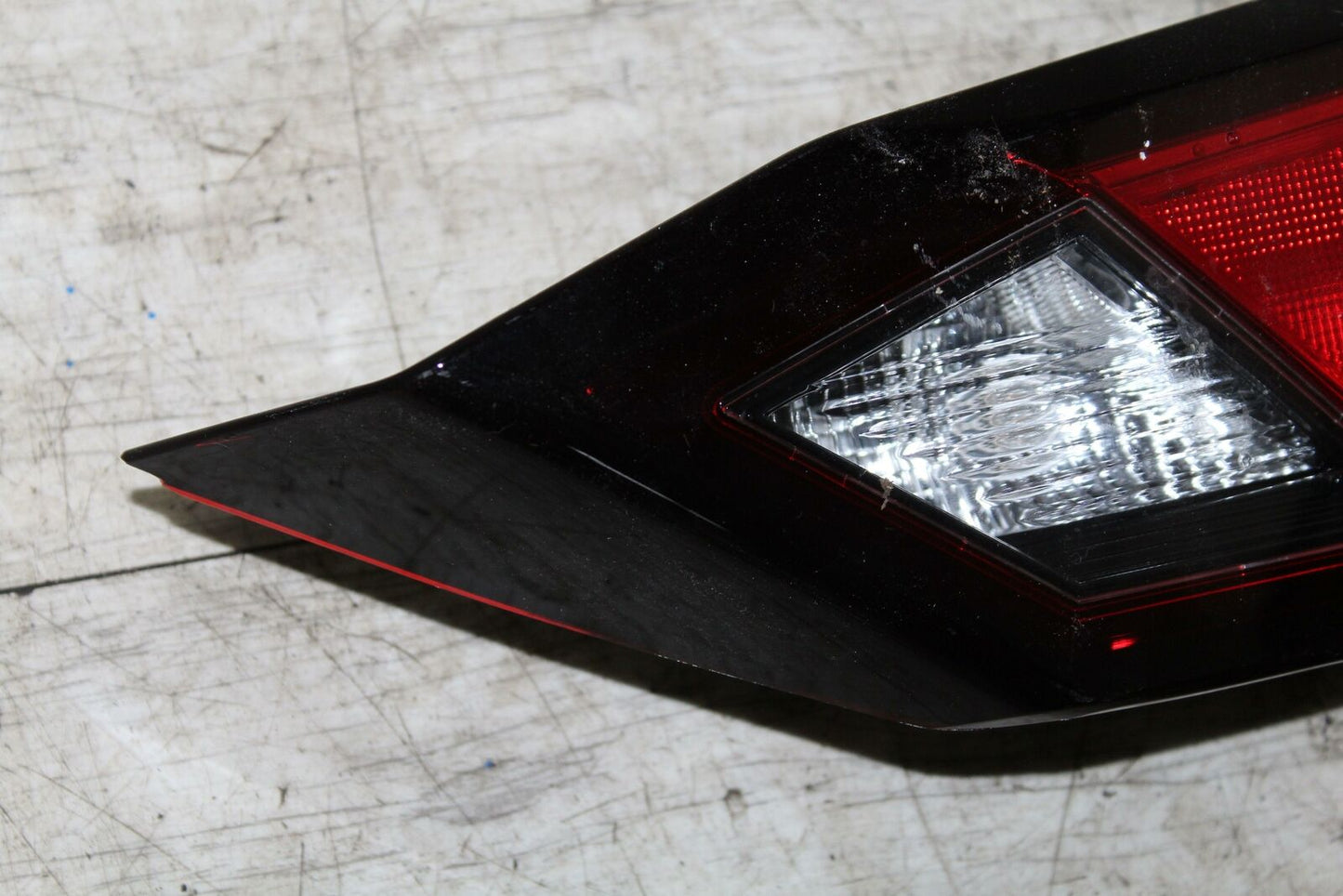 Tail Light Assembly NISSAN ALTIMA Right 19 20