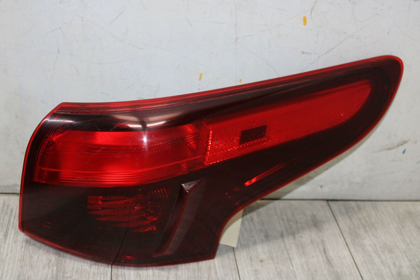 Tail Light Assembly NISSAN ROGUE SPORT Right 17 18 19