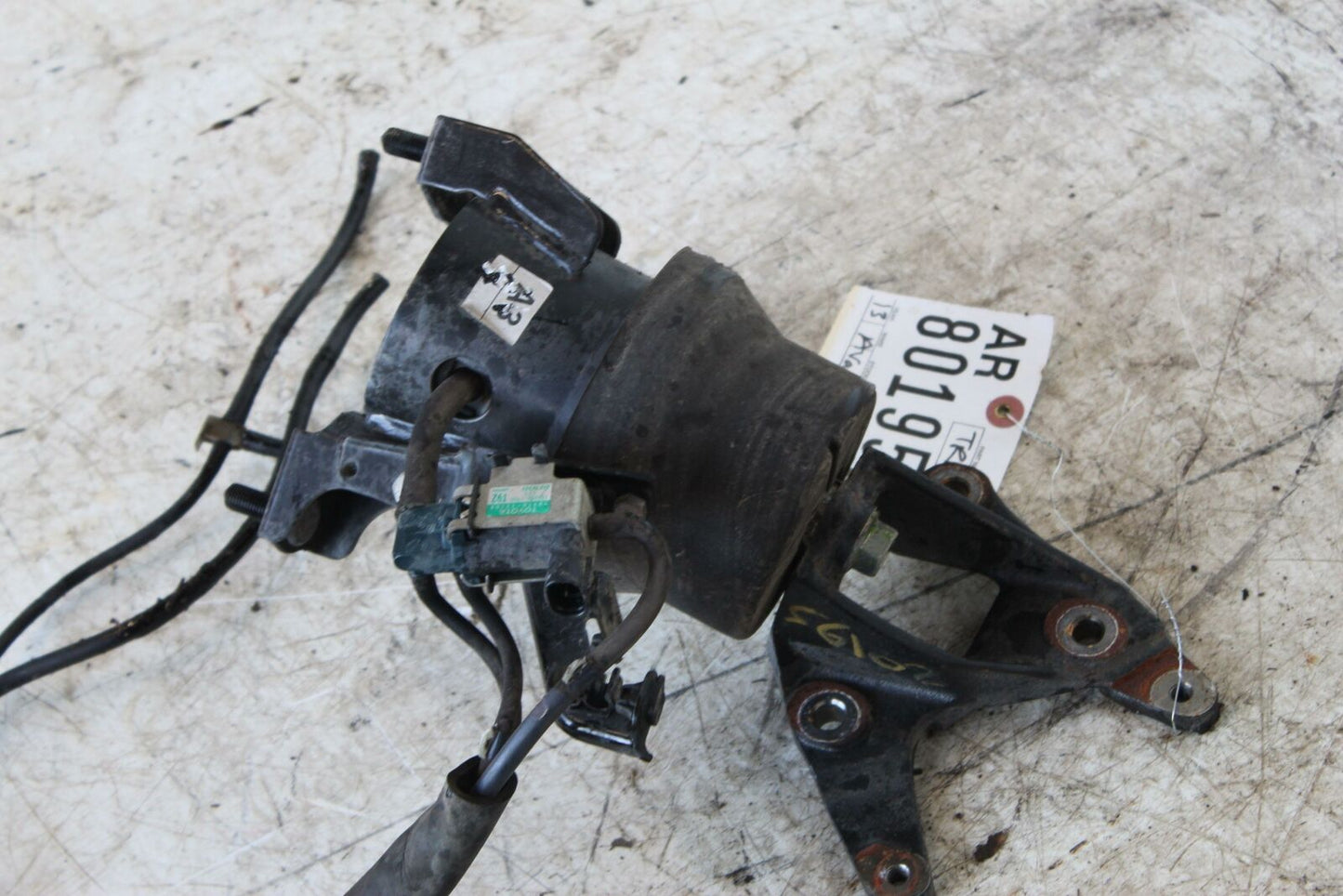 Transmission Mount TOYOTA AVALON 13