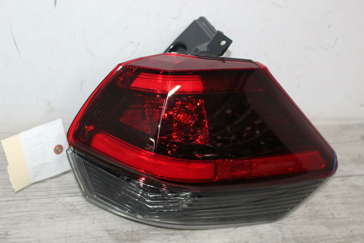 Tail Light Assembly ROGUE EXCEPT SPORT Right 17 18 19 20