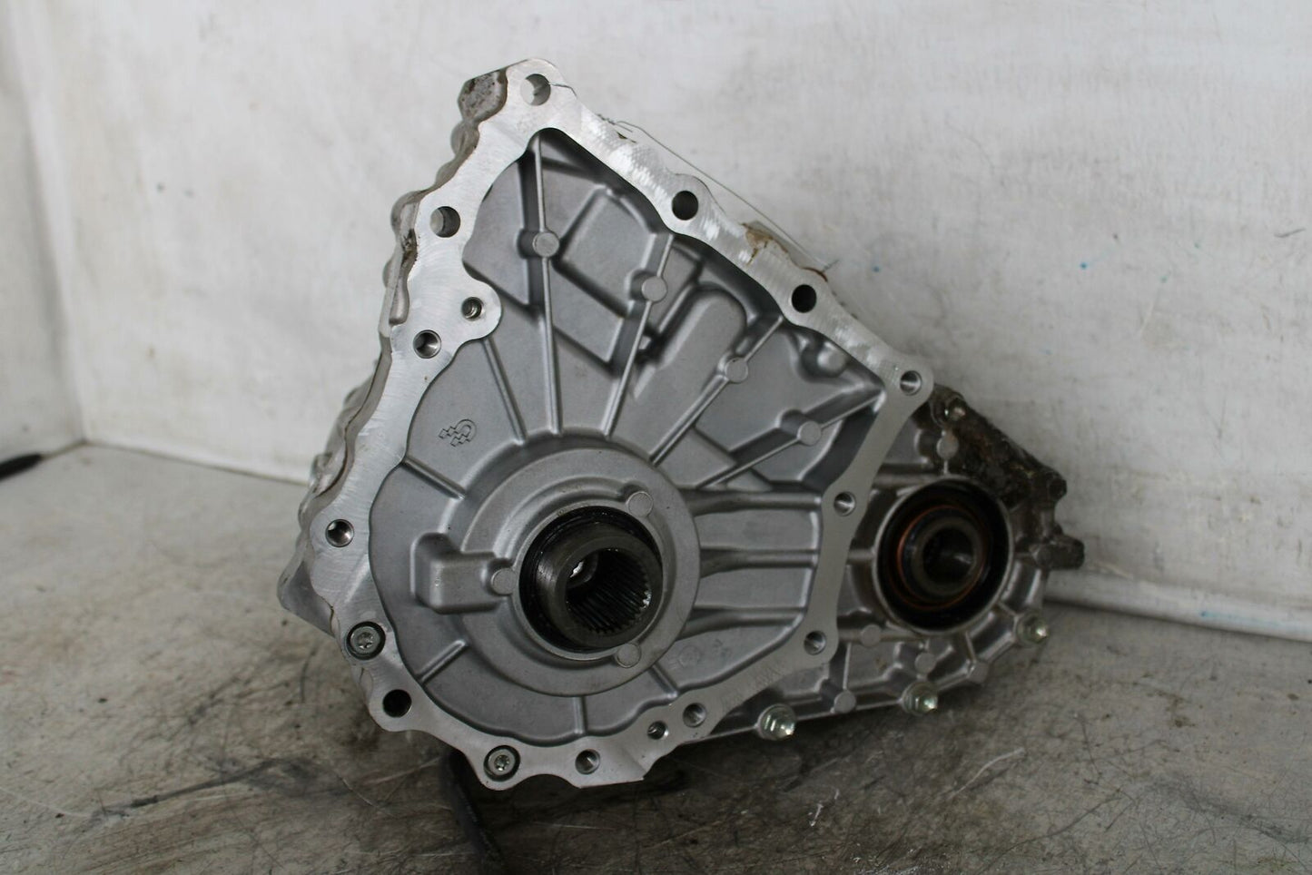 Transfer Case INFINITI Q50 20