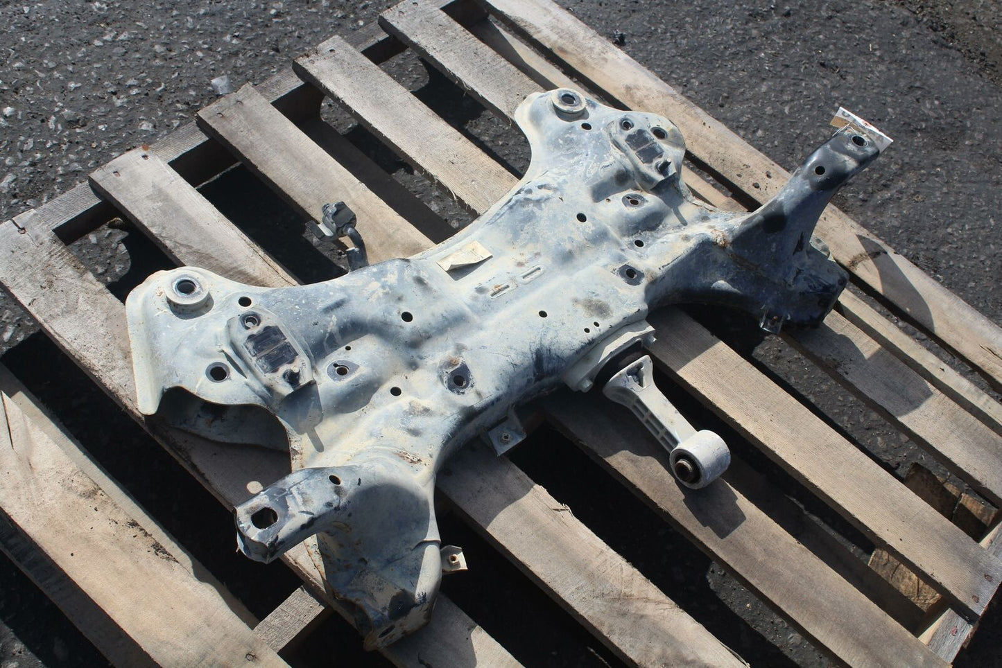 Undercarriage Crossmember KIA FORTE 15 16 17 18