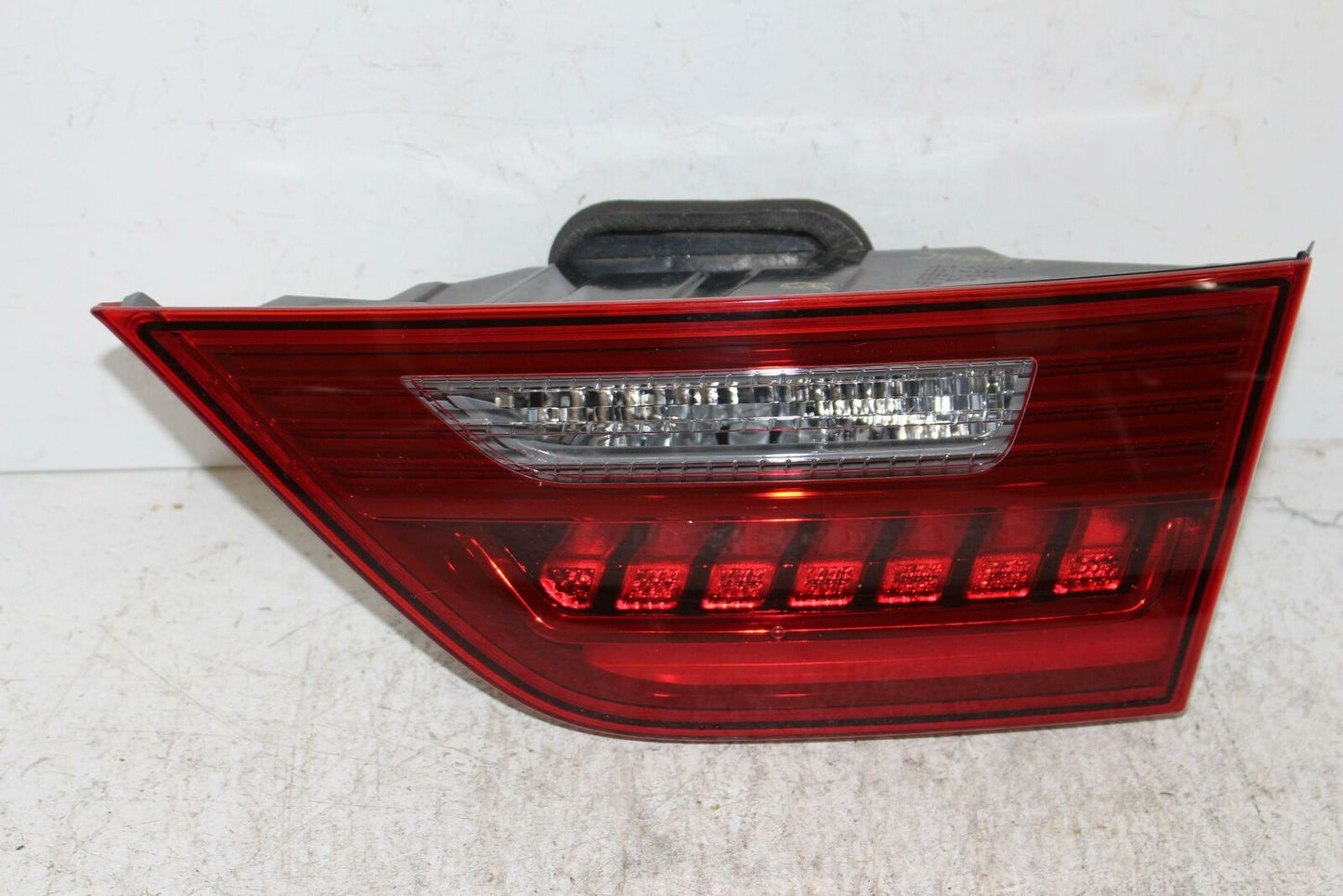 Tail Light Assembly KIA CADENZA Right 17 18 19