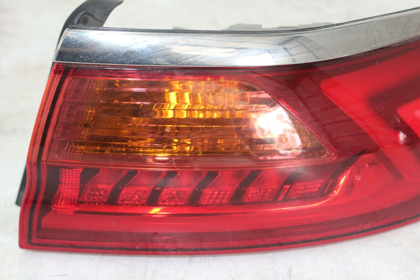 Tail Light Assembly KIA CADENZA Right 17 18 19