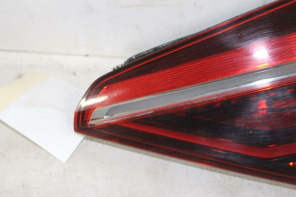 Tail Light Assembly VW PASSAT Right 16 17 18 19