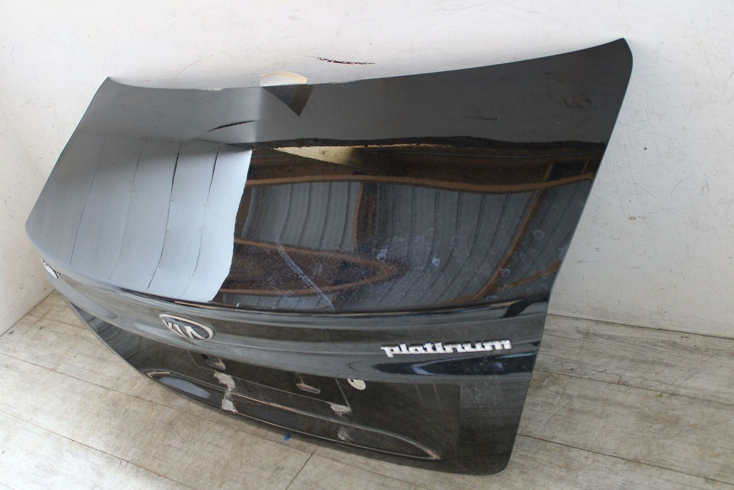 Trunk/decklid/hatch/tailgate KIA K900 19 20