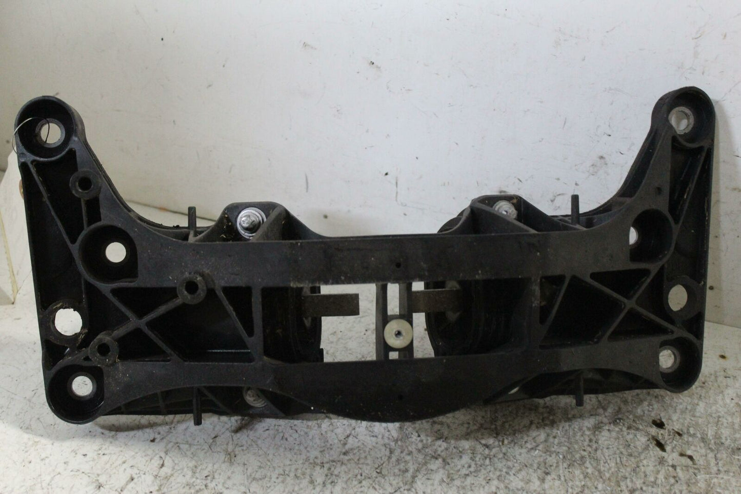 Transmission Mount BMW 550I 13