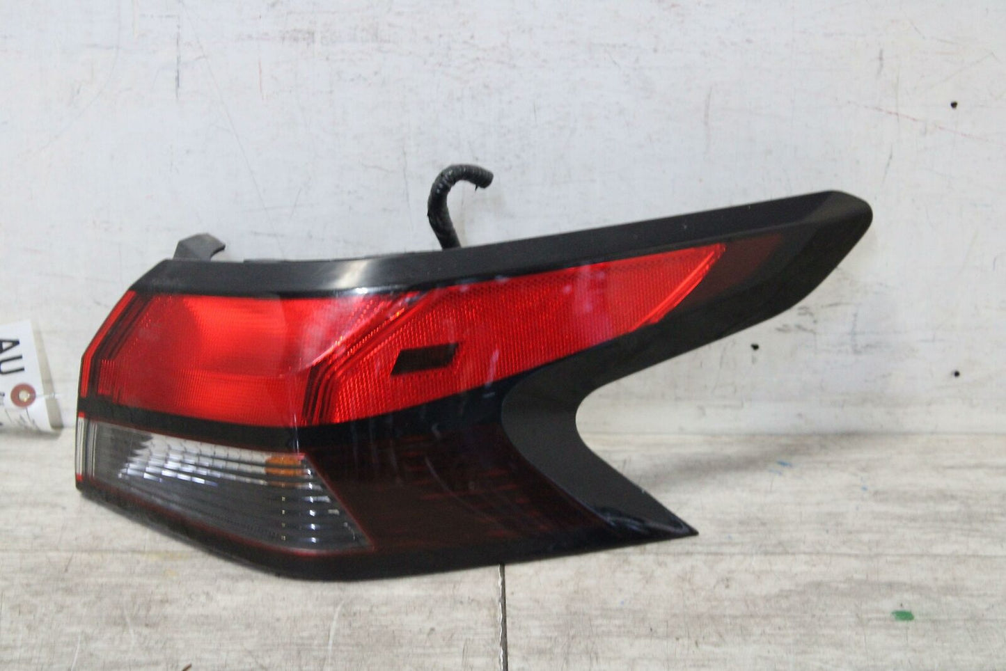 Tail Light Assembly NISSAN VERSA Right 20