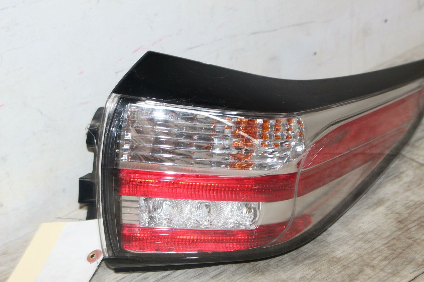 Tail Light Assembly NISSAN MURANO Right 16 17 18