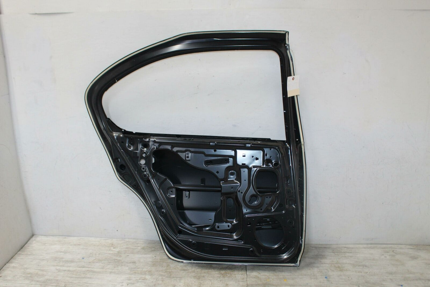 Rear Door INFINITI I35 Left 02 03 04