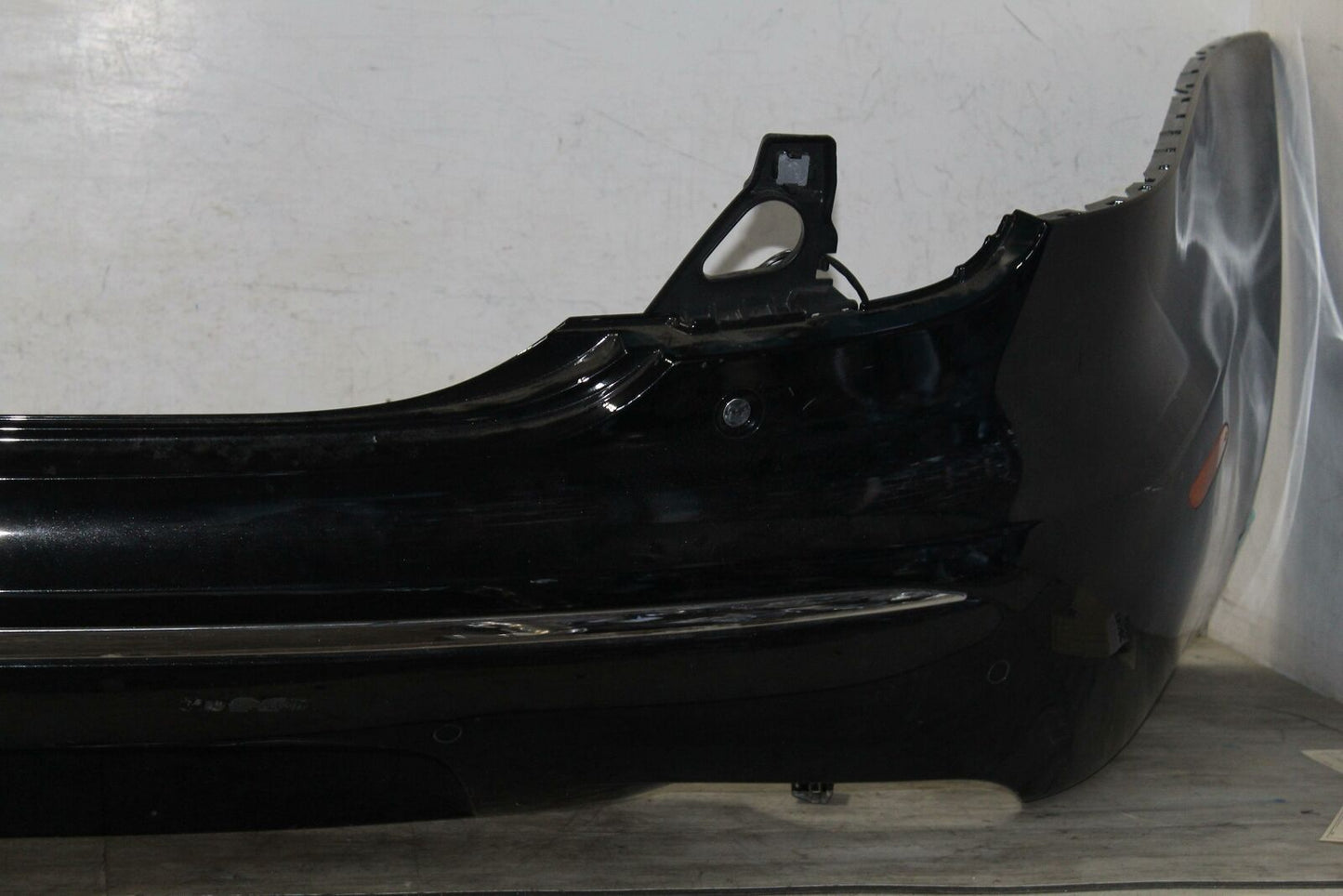 Rear Bumper Assembly JAGUAR XJ 10 11 12 13 14 15