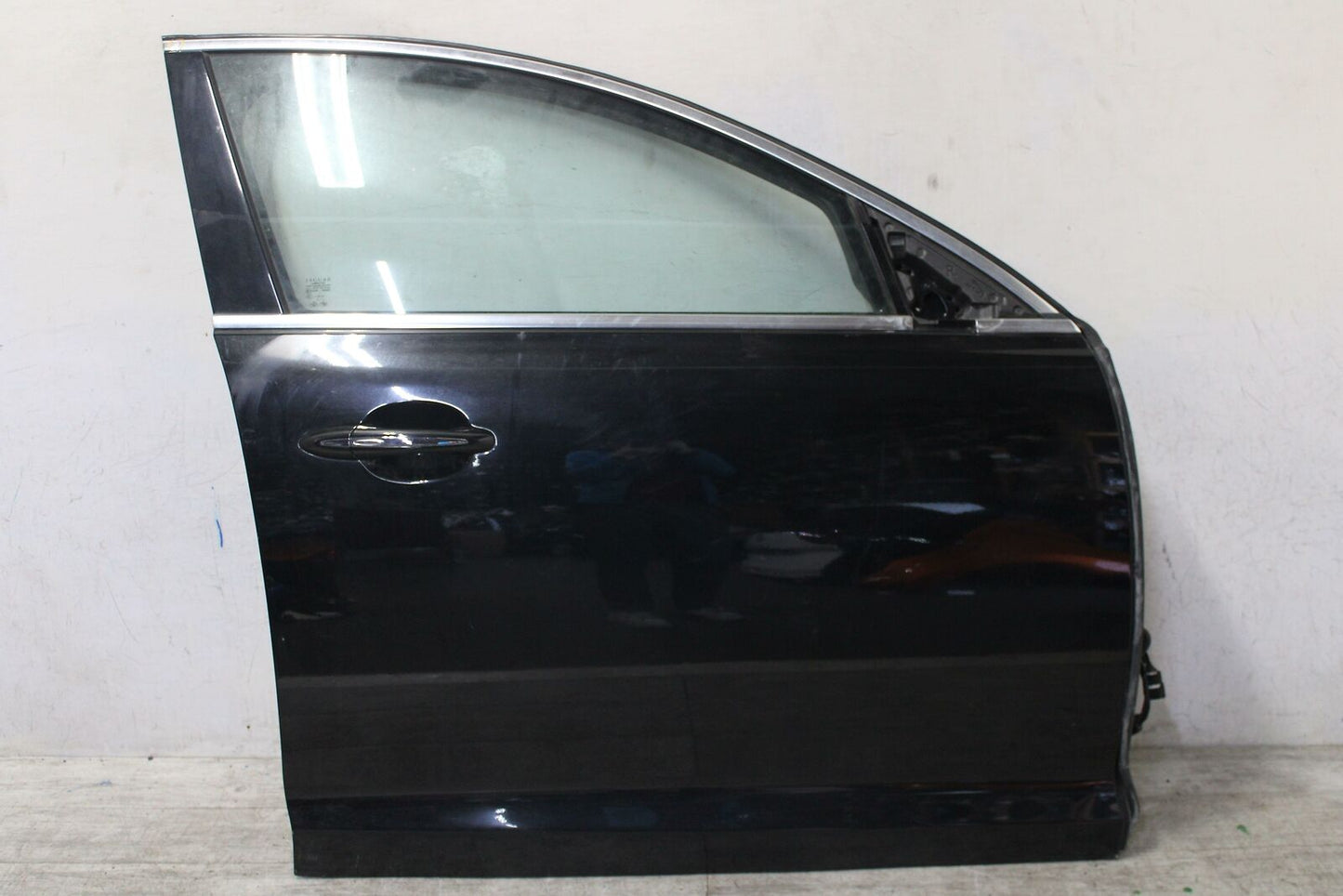 Front Door JAGUAR XF Right 09 10 11 12 13 14 15