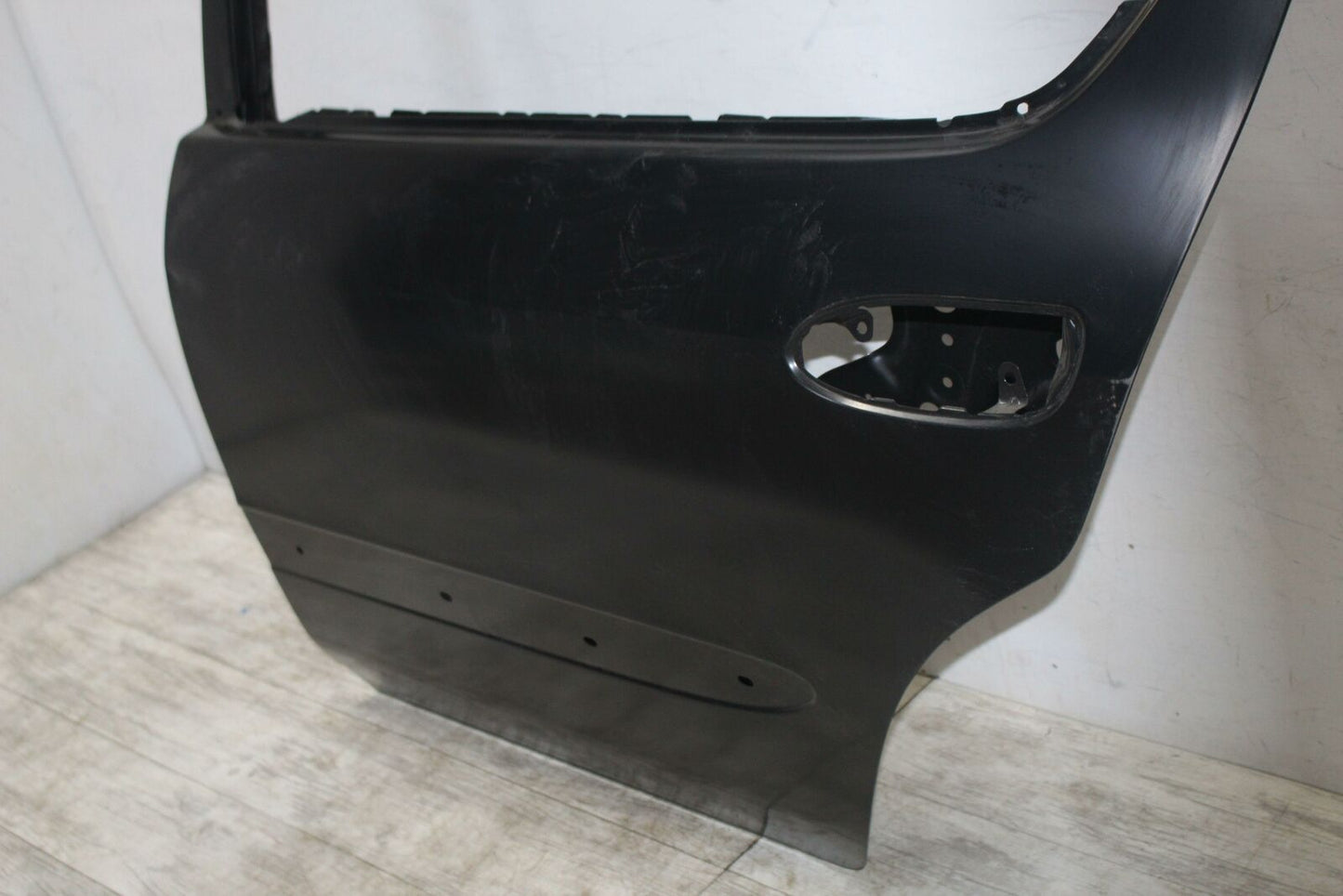 Rear Door INFINITI I35 Left 02 03 04