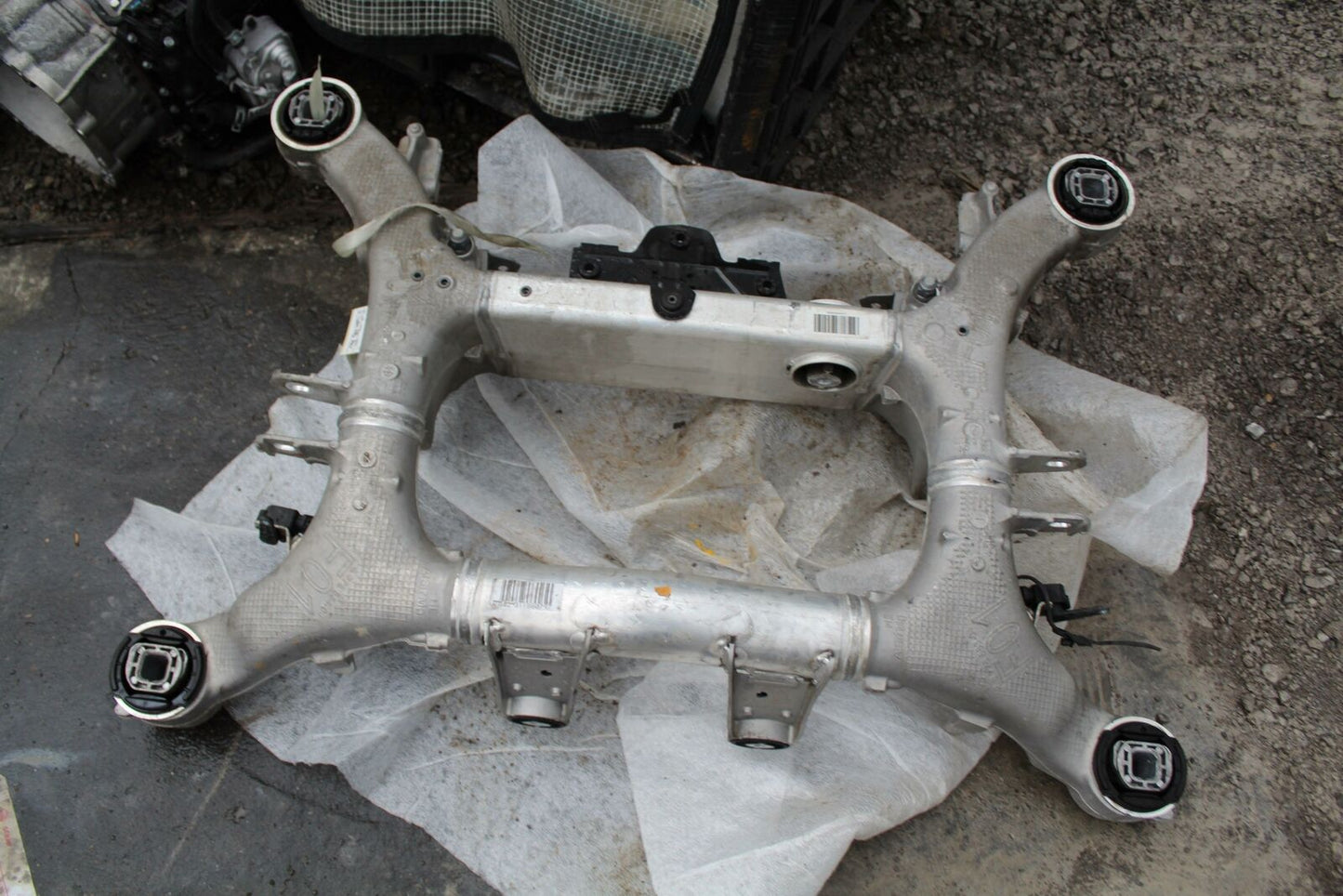 Undercarriage Crossmember ROLLS ROYCE 16