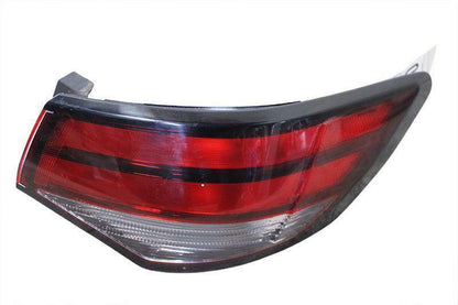 Tail Light Assembly NISSAN SENTRA Right 20