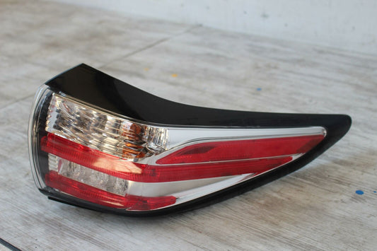 Tail Light Assembly NISSAN MURANO Right 16 17 18