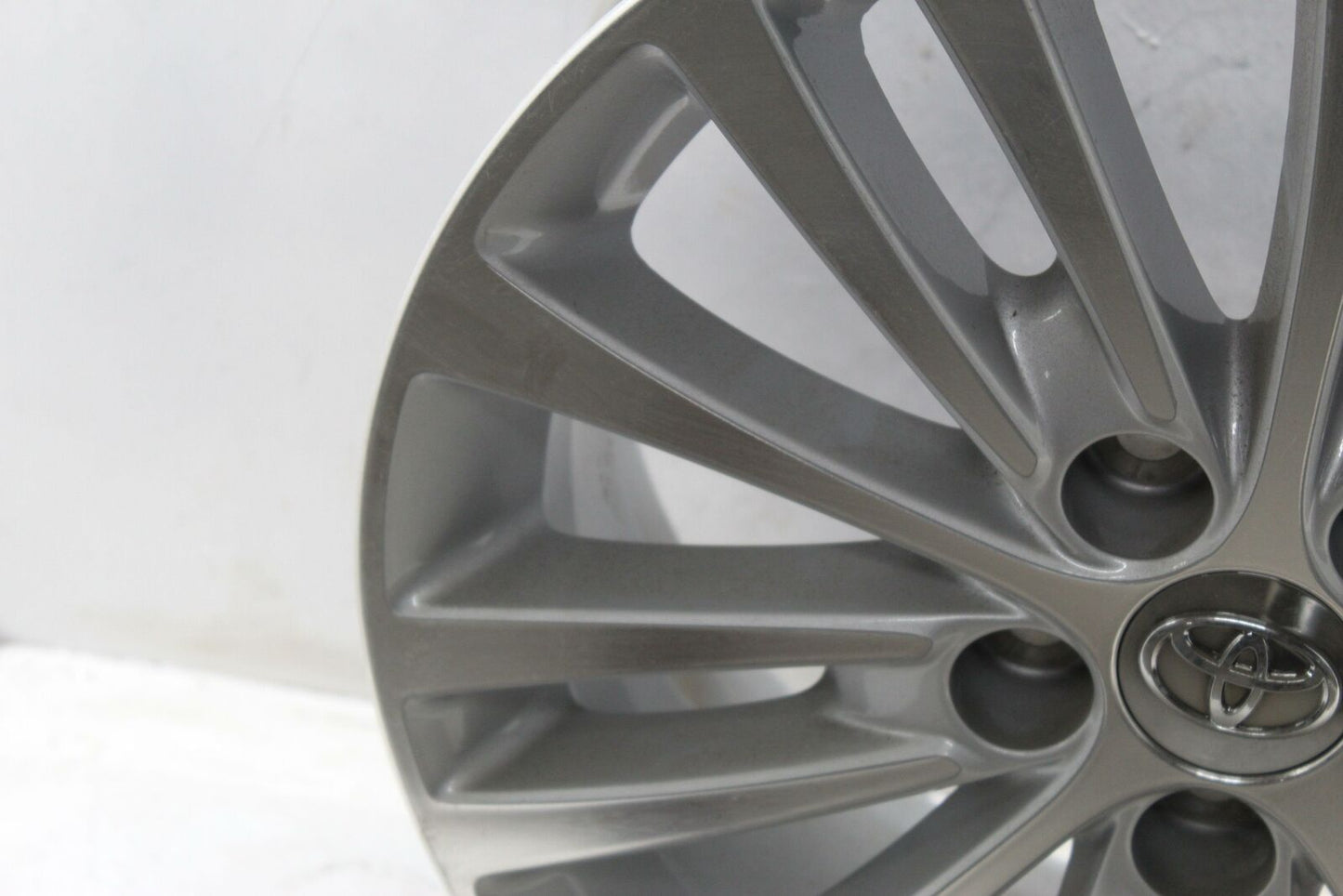 Wheel TOYOTA AVALON 13 14 15