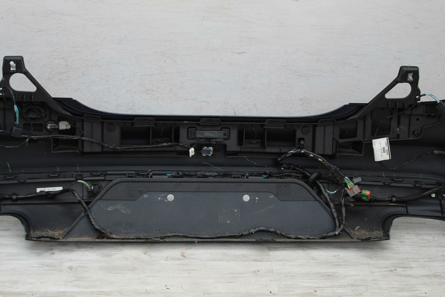 Rear Bumper Assembly JAGUAR XJ 10 11 12 13 14 15