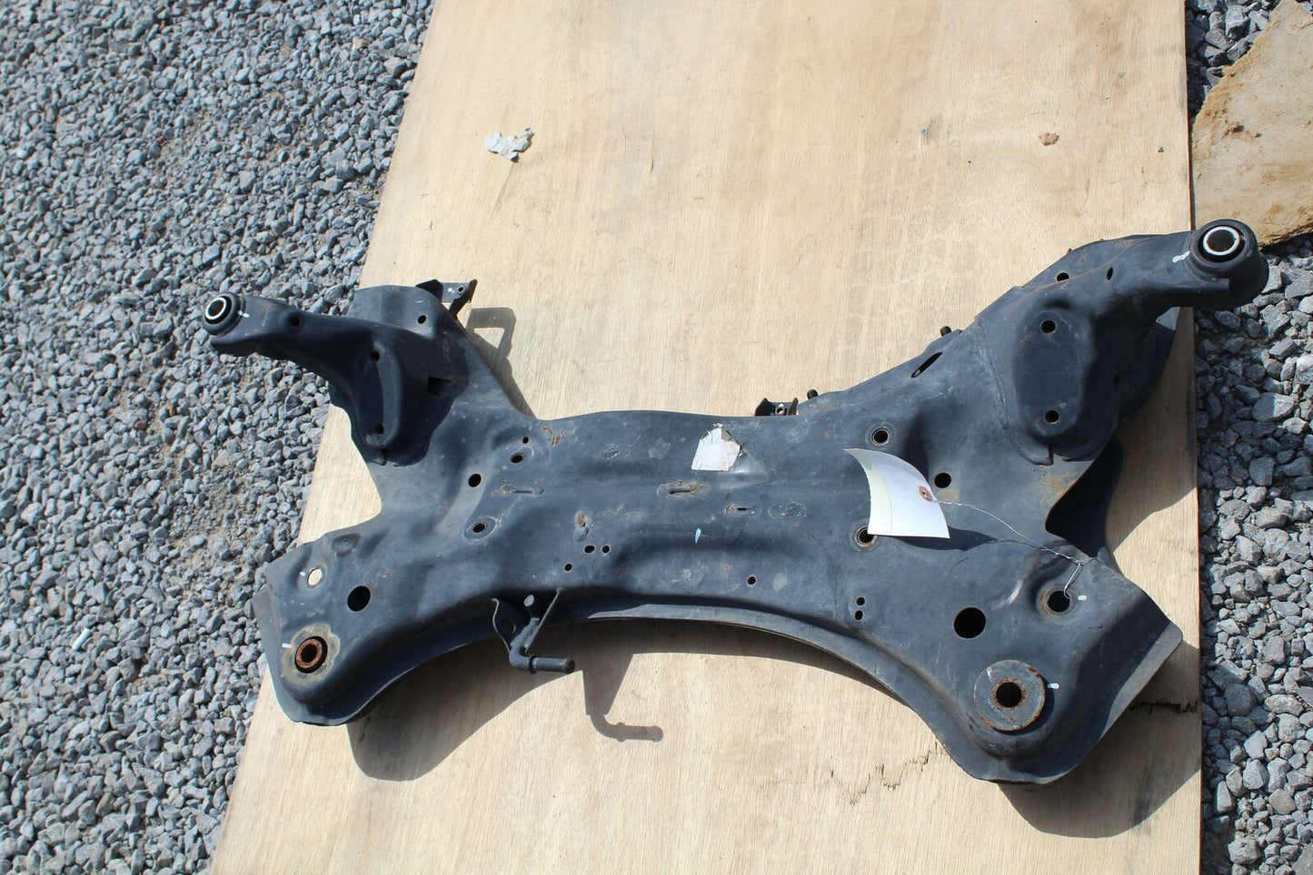 Undercarriage Crossmember HYUNDAI AZERA 12 13 14