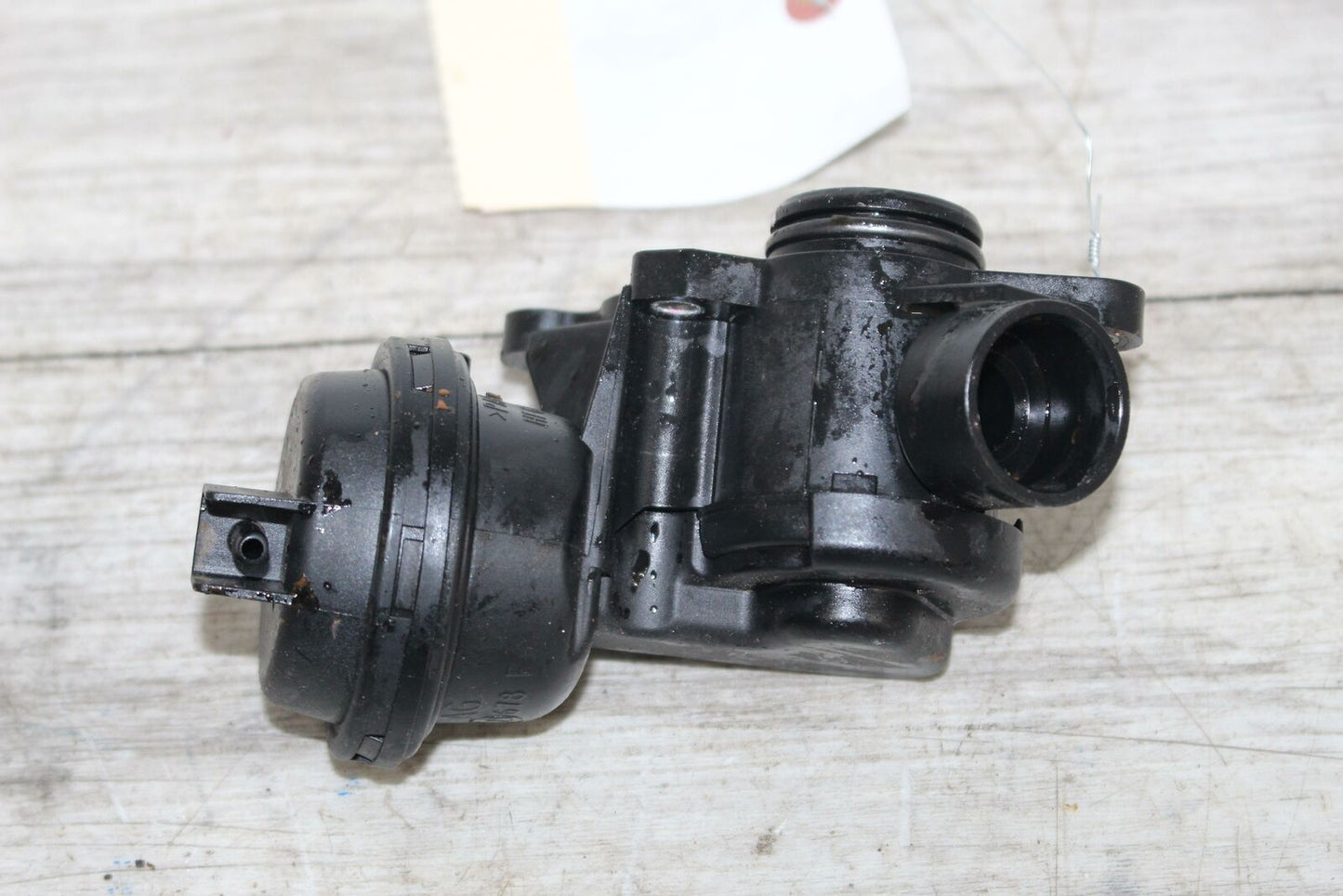 Water Pump Housing AUDI A8 Left 19