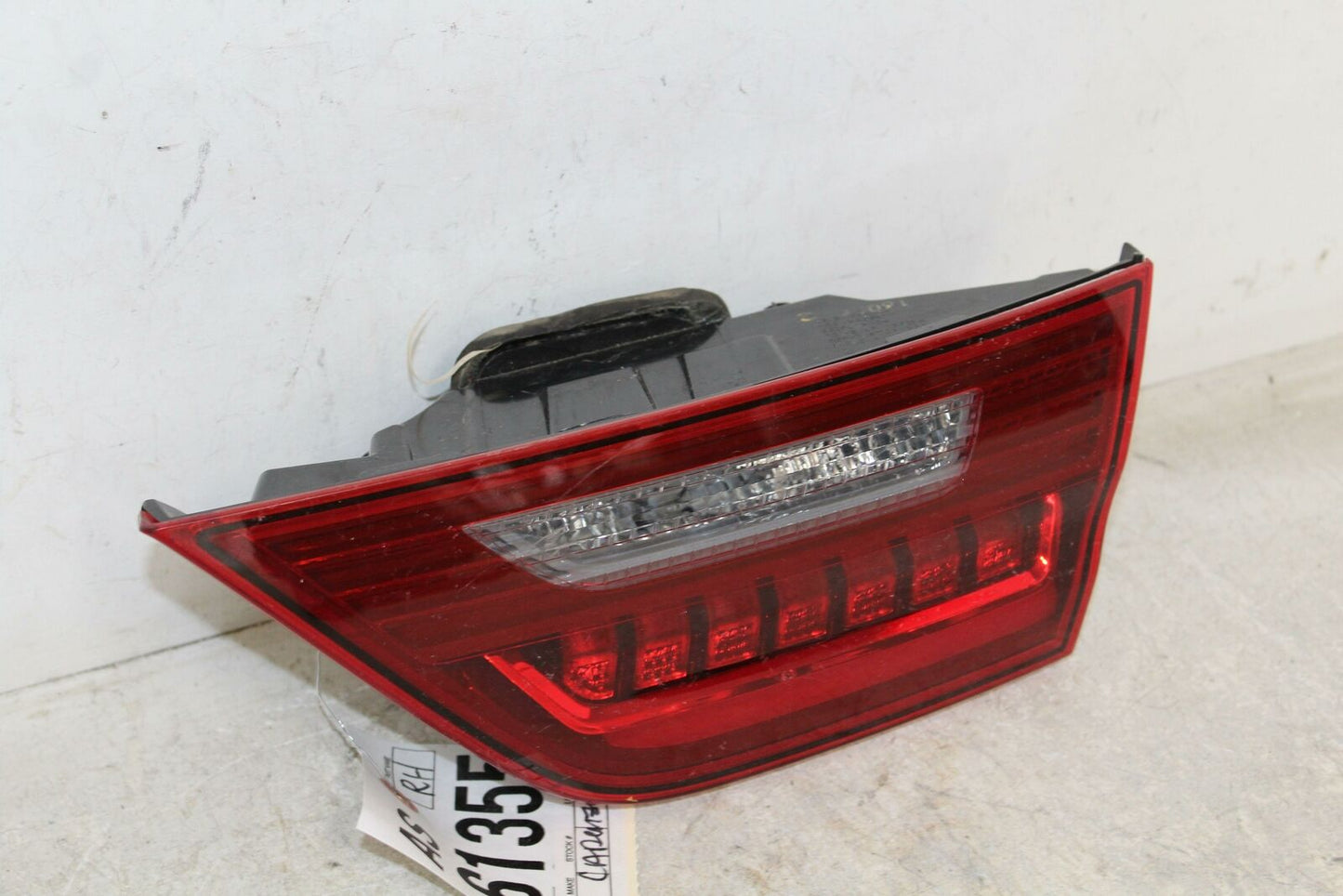 Tail Light Assembly KIA CADENZA Right 17 18 19